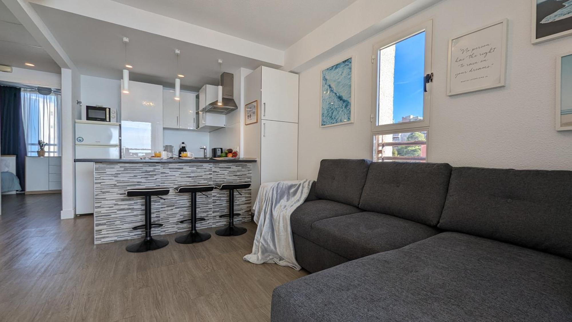 Tropic Mar Sea View Apartments Μπένιντορμ Εξωτερικό φωτογραφία