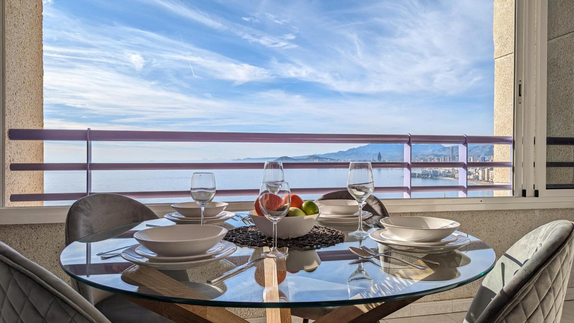 Tropic Mar Sea View Apartments Μπένιντορμ Εξωτερικό φωτογραφία